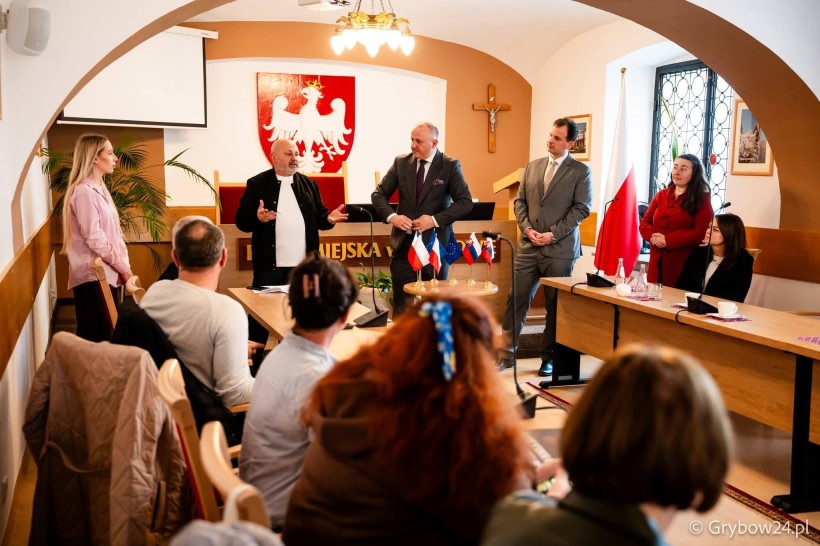 Пліч-о-пліч із Європою: українські громади запускають новий формат партнерства