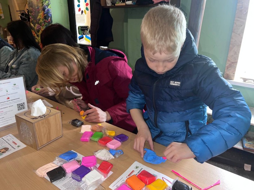 Тренінги, що об’єднують: у «Мирному серці Донеччини» розвивають активне довголіття