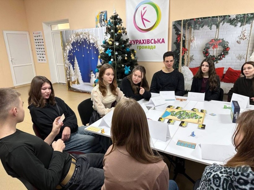 «Код відновлення: молодіжний вимір Донеччини»