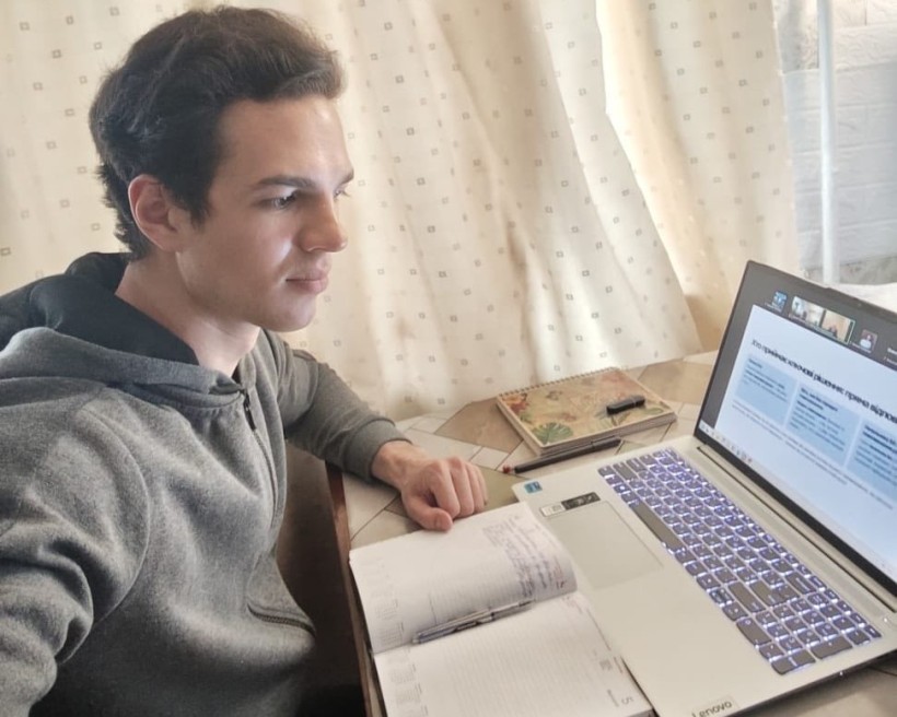 Управління громадою в умовах війни: важливі відповіді для молоді