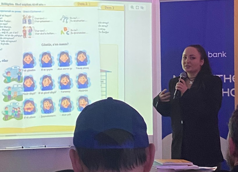 Презентація першого в Україні підручника урумської мови надазовських греків, а також літературної збірки, створеної цією мовою