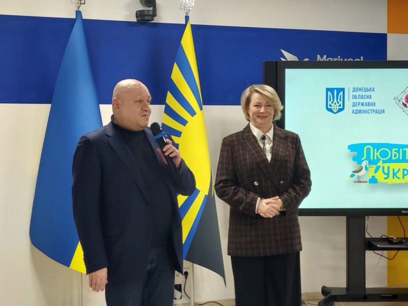 Підсумковий захід Відкритого фестивалю-конкурсу читців, поетів, художників та фотохудожників пам’яті Володимир Сосюра «Любіть Україну»