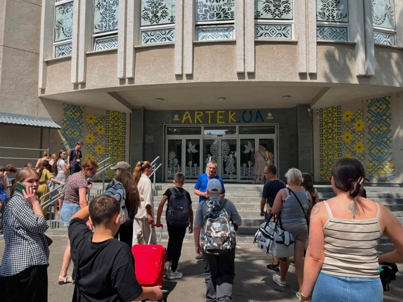 Оздоровлення дітей Мирненської громади триває