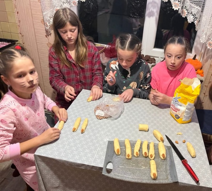 Геловін та Велесова ніч у Гранітненській бібліотеці: містичне свято для дітей