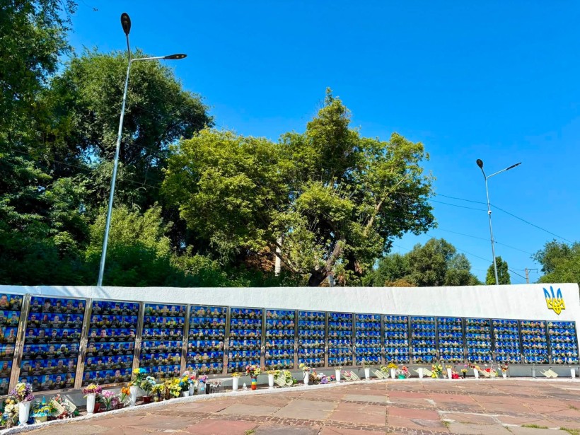 Вшанували пам’ять Захисників і Захисниць України, закатованих, страчених та загиблих у полоні 🕯️