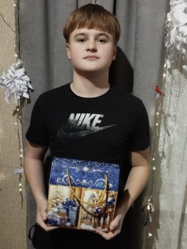 Діти Мирненської громади отримують свої подарунки 22.12