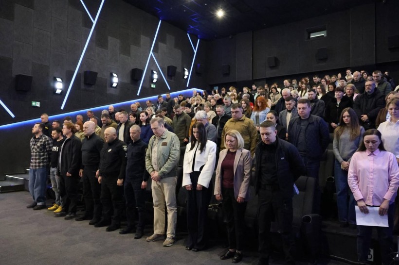 Представники Мирненської громади долучилися до перегляду документального фільму «Гірник»