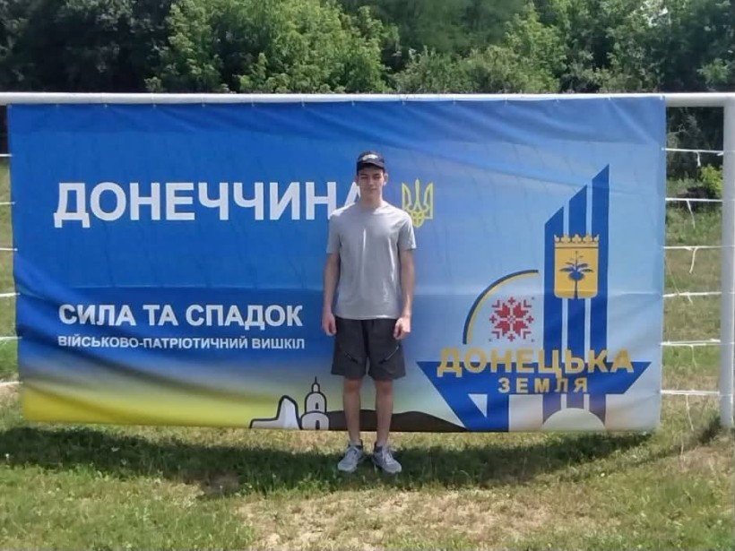 Молодь Мирненської громади взяла участь в обласному військово-патріотичному вишколі «Воїн-Вовкулака»