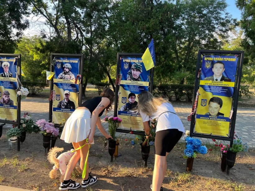 ПАМ’ЯТАЄМО ГЕРОЇВ. ДЯКУЄМО ЗА УКРАЇНУ