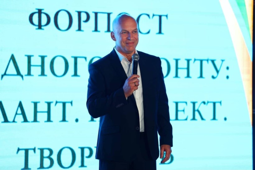 Членкиня Молодіжної ради при Мирненській селищній військовій адміністрації долучилася до обласного заходу «Форпост східного фронту: Талант. Інтелект. Творчість»