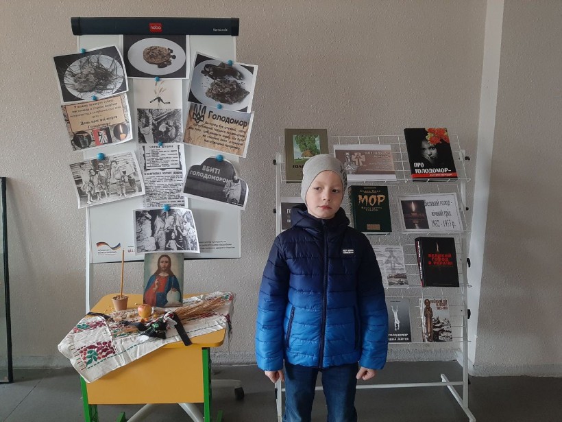 22 листопада — День пам’яті жертв Голодомору та масових штучних голодів