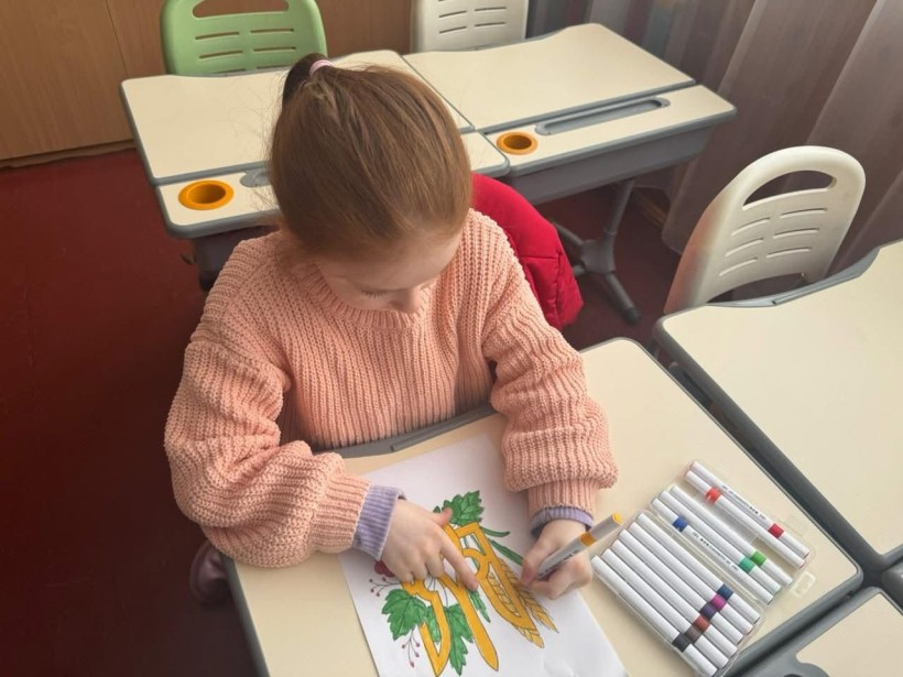 Конкурс малюнків, присвячений одному з головних символів нашої держави — Державному Гербу України.