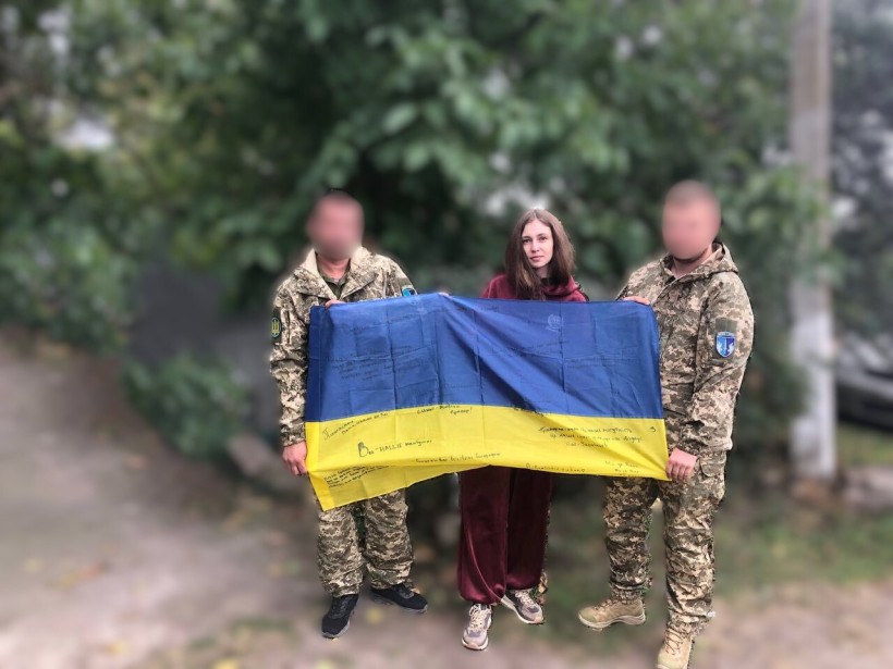 Начальниця Мирненської СВА Надія Сердюкова відвідала наших воїнів у прифронтовій зоні