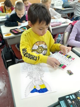 Конкурс дитячих малюнків до Дня захисників і захисниць України