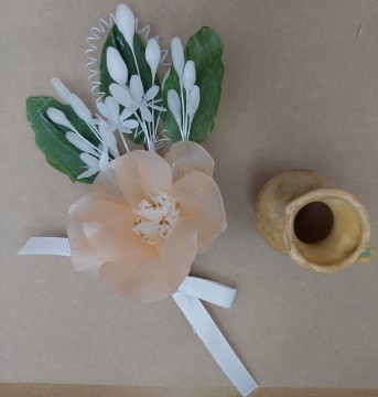 Майстер-клас з відродження традиції: Створення воскового віночка