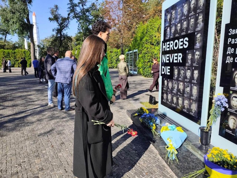 Мирненська громада вшанувала пам’ять полеглих Захисників і Захисниць