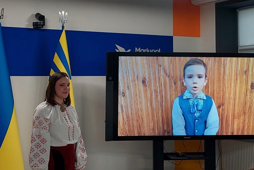 Підсумковий захід Відкритого фестивалю-конкурсу читців, поетів, художників та фотохудожників пам’яті Володимир Сосюра «Любіть Україну»