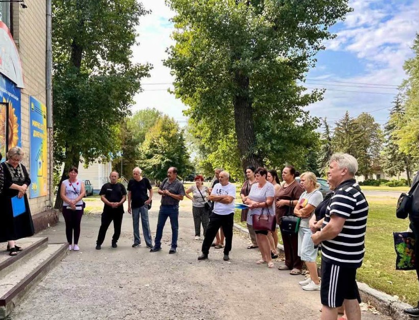Особистий прийом громадян у Центрі підтримки ВПО «Мирне серце Донеччини»: консультації, підтримка та гуманітарна допомога