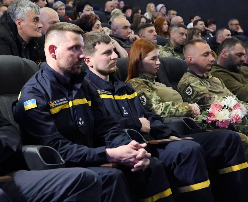 Представники Мирненської громади долучилися до перегляду документального фільму «Гірник»