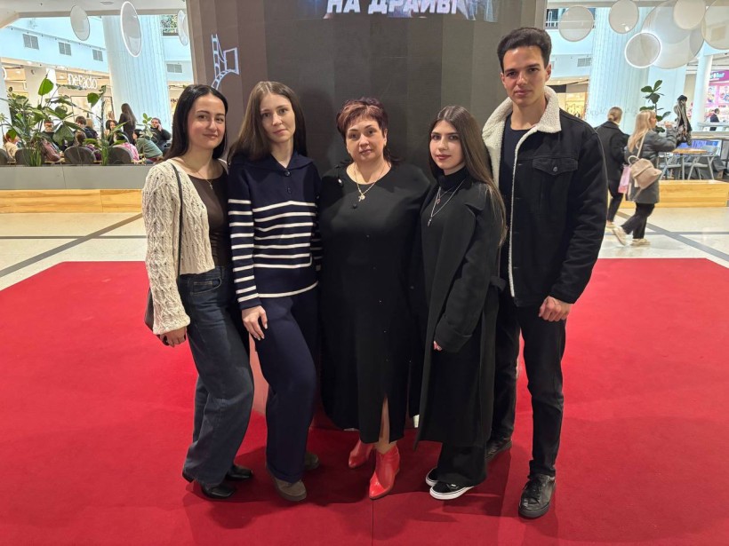 Представники Мирненської громади долучилися до перегляду документального фільму «Гірник»