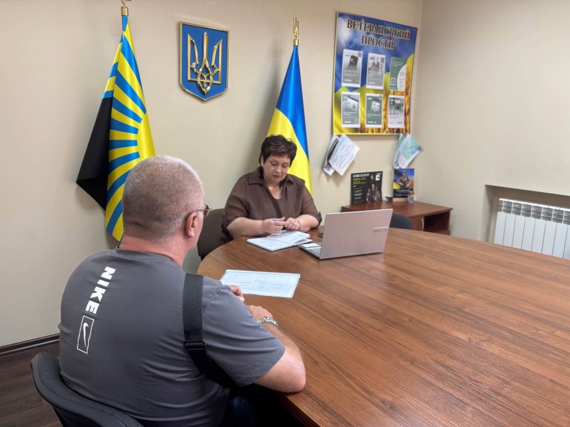 Відбувся особистий прийом громадян начальницею Мирненської селищної військової адміністрації