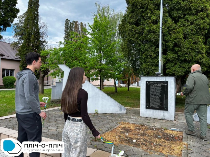 «Пліч-о-пліч»: Мирненська та Великолучківська громади об’єднані пам’яттю, єдністю та спільними цінностями