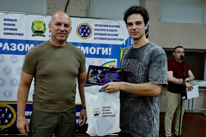 У Дніпрі відбувся перший відкритий турнір Донецької області з настільного тенісу серед ветеранів війни, військовослужбовців та членів їхніх родин