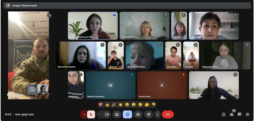 Зустріч молоді з ветераном війни та діючим військовослужбовцем з 39-ої окремої бригади берегової оборони Артилерійського дивізіону