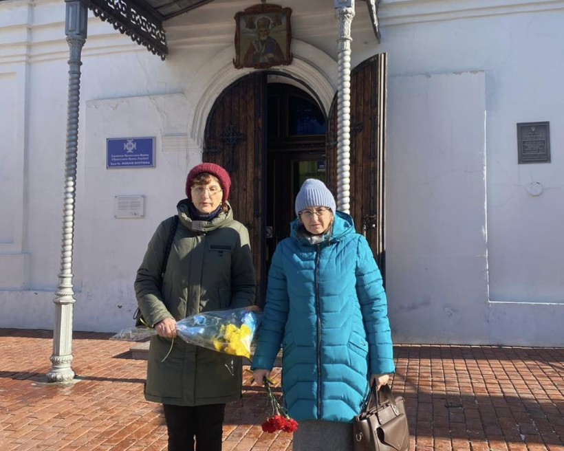 У молитві та пам’яті: Мирненська громада вшанувала Героїв 24 лютого