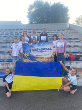 Київ об’єднав учасників Мирненської громади у забігу «Шаную воїнів, біжу за Героїв України»