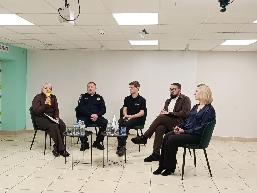 Другий день Всеукраїнського форуму для молоді  ВПО «Ми не одні»