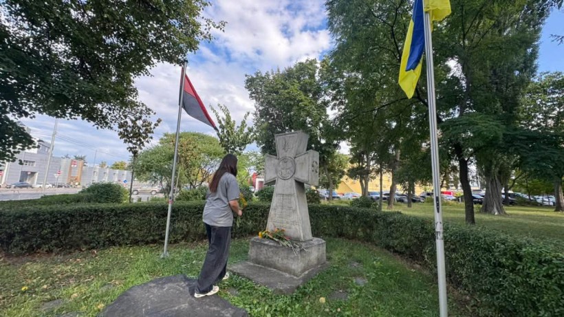 ПАМ’ЯТАЄМО ГЕРОЇВ. ДЯКУЄМО ЗА УКРАЇНУ