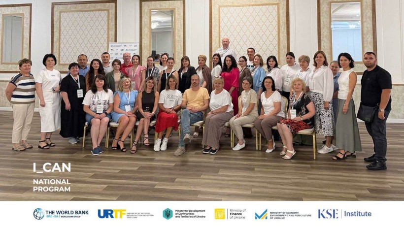 Працівниці Мирненської селищної військової адміністрації пройшли навчання з управління публічними інвестиціями