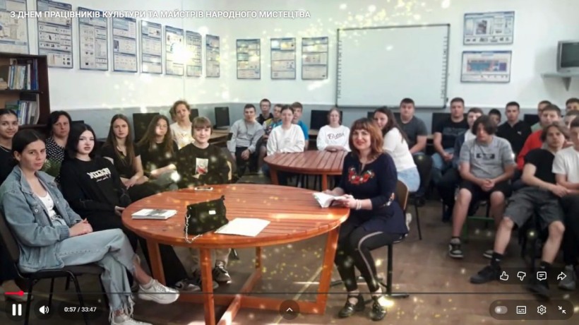 Напередодні Всеукраїнського дня працівників культури та майстрів народного мистецтва відбувся урочистий захід, організований Волноваською районною військовою адміністрацією