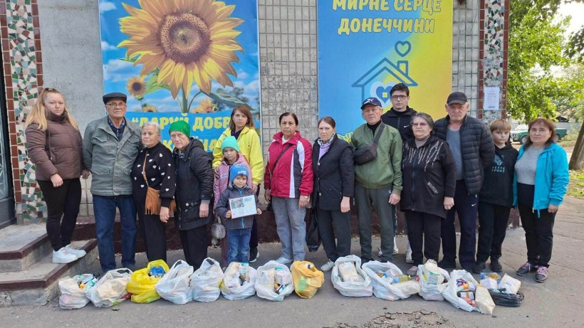 У Центрі підтримки ВПО «Мирне серце Донеччини» у місті П’ятихатки 168 родин отримали гуманітарну допомогу
