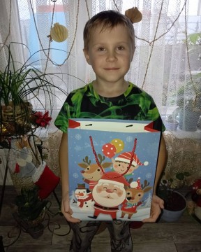 Свято радості й надії для дітей Мирненської громади напередодні новорічних і різдвяних свят