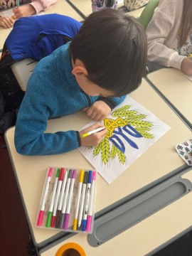 Конкурс малюнків, присвячений одному з головних символів нашої держави — Державному Гербу України.