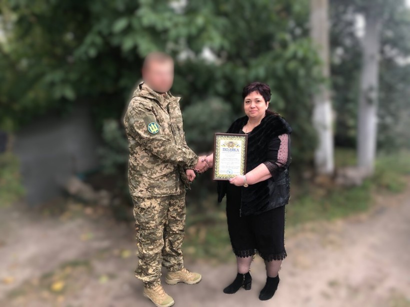 Начальниця Мирненської СВА Надія Сердюкова відвідала наших воїнів у прифронтовій зоні