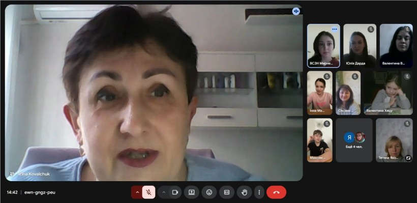 Зустріч молоді з ветераном війни та діючим військовослужбовцем з 39-ої окремої бригади берегової оборони Артилерійського дивізіону