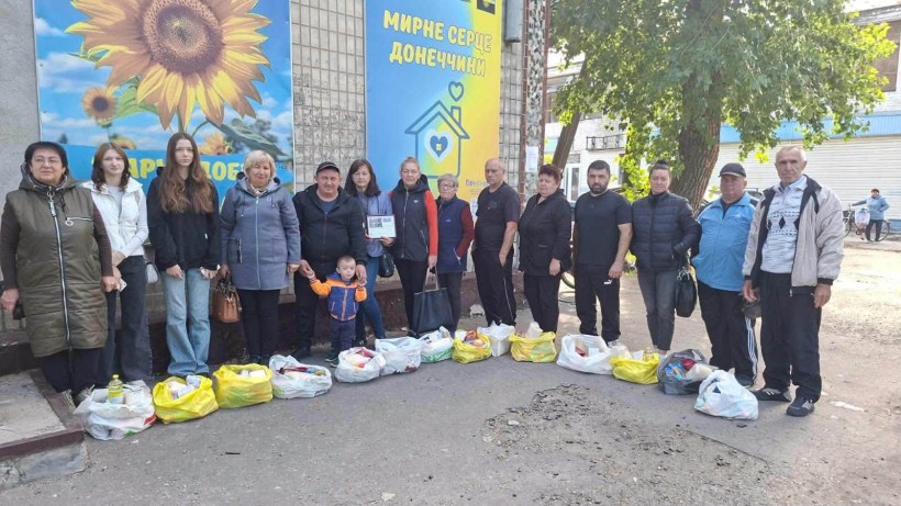 У Центрі підтримки ВПО «Мирне серце Донеччини» у місті П’ятихатки 168 родин отримали гуманітарну допомогу