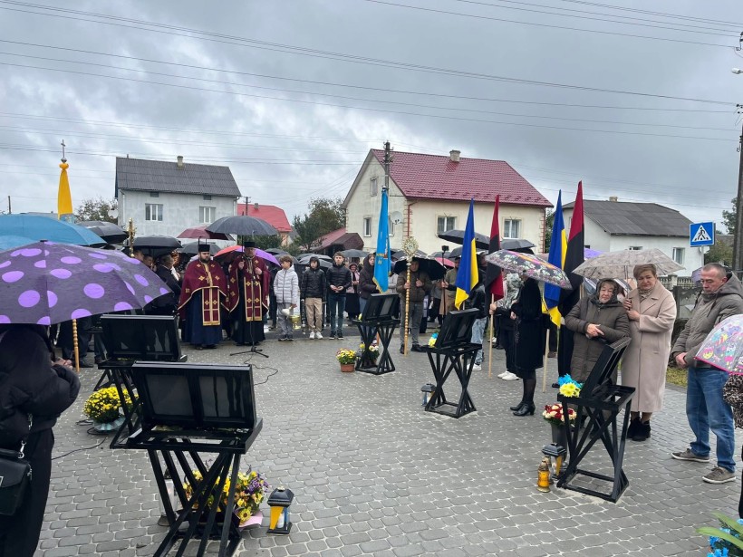 Спільна молитва та освячення меморіальних дошок загиблим Героям