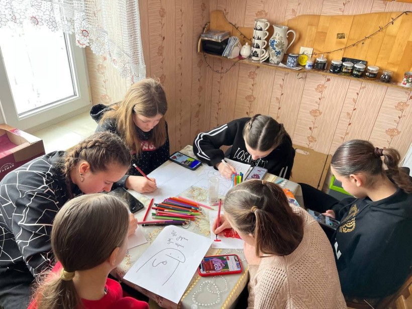 У Гранітненській сільській бібліотеці Мирненської СВА відбувся мобільний челендж «Клік, безпечно!»