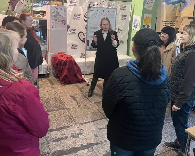 Тренінги, що об’єднують: у «Мирному серці Донеччини» розвивають активне довголіття