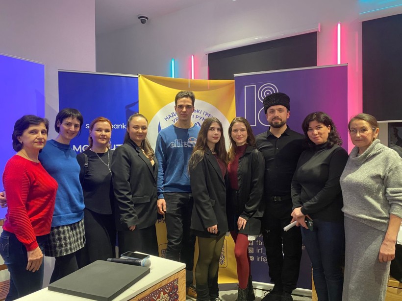 Презентація першого в Україні підручника урумської мови надазовських греків, а також літературної збірки, створеної цією мовою