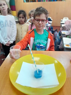 Вибух кольорів та радощі!