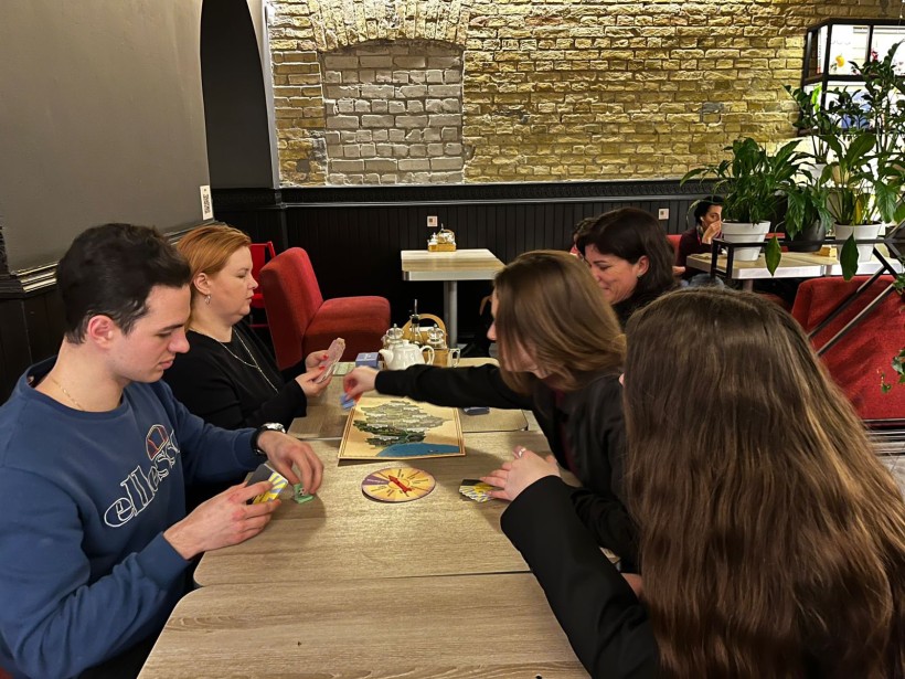 Діалог із молоддю: у Мирненській громаді відбулася зустріч із членами Молодіжної ради