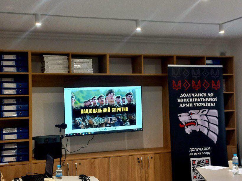 У місті Дніпро відбулася зустріч молоді Донеччини «Готовність — це дія»