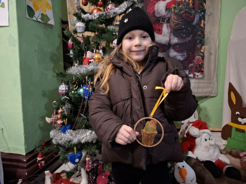 Новорічні прикраси власноруч — тепло, яке об’єднує