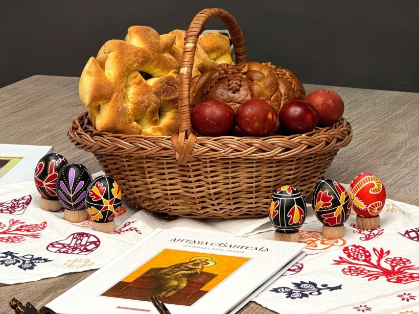 Відбувся майстер-клас з вибійки «Великодні серветки у техніці традиційної вибійки»