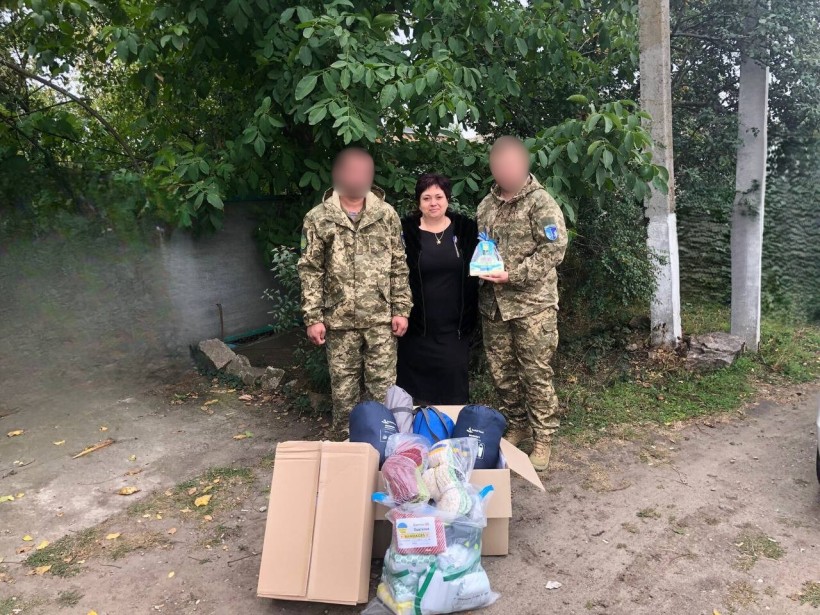Начальниця Мирненської СВА Надія Сердюкова відвідала наших воїнів у прифронтовій зоні